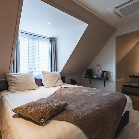 Ξενοδοχείο Bella Ciao 3*